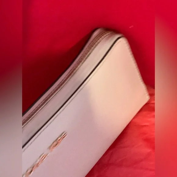 MICHAEL KORS - Picture 5 of 11